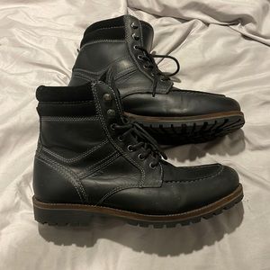 Mens boots size 9.5 nice condition